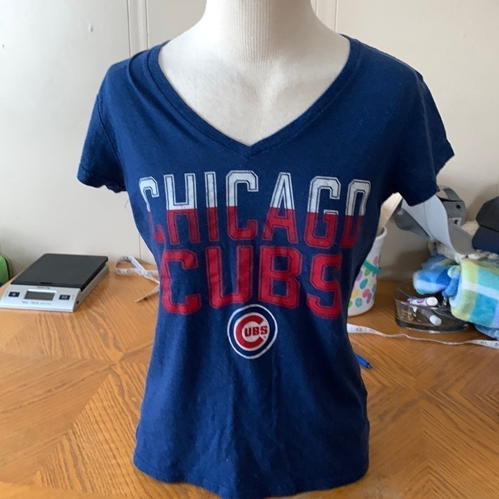 Chicago Cubs tight fitting TShirt